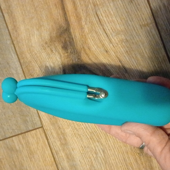 Waterproof case - Picture 5 of 9